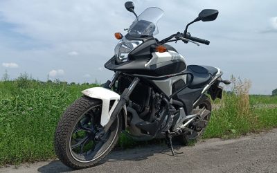 Прокат мотоцикла Honda NC 700 - Санкт-Петербург, заказать или взять в аренду