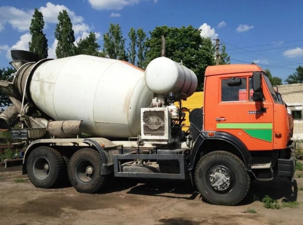 Миксер Камаз взять в аренду, заказать, цены, услуги - Выборг